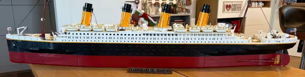 Lego Titanic